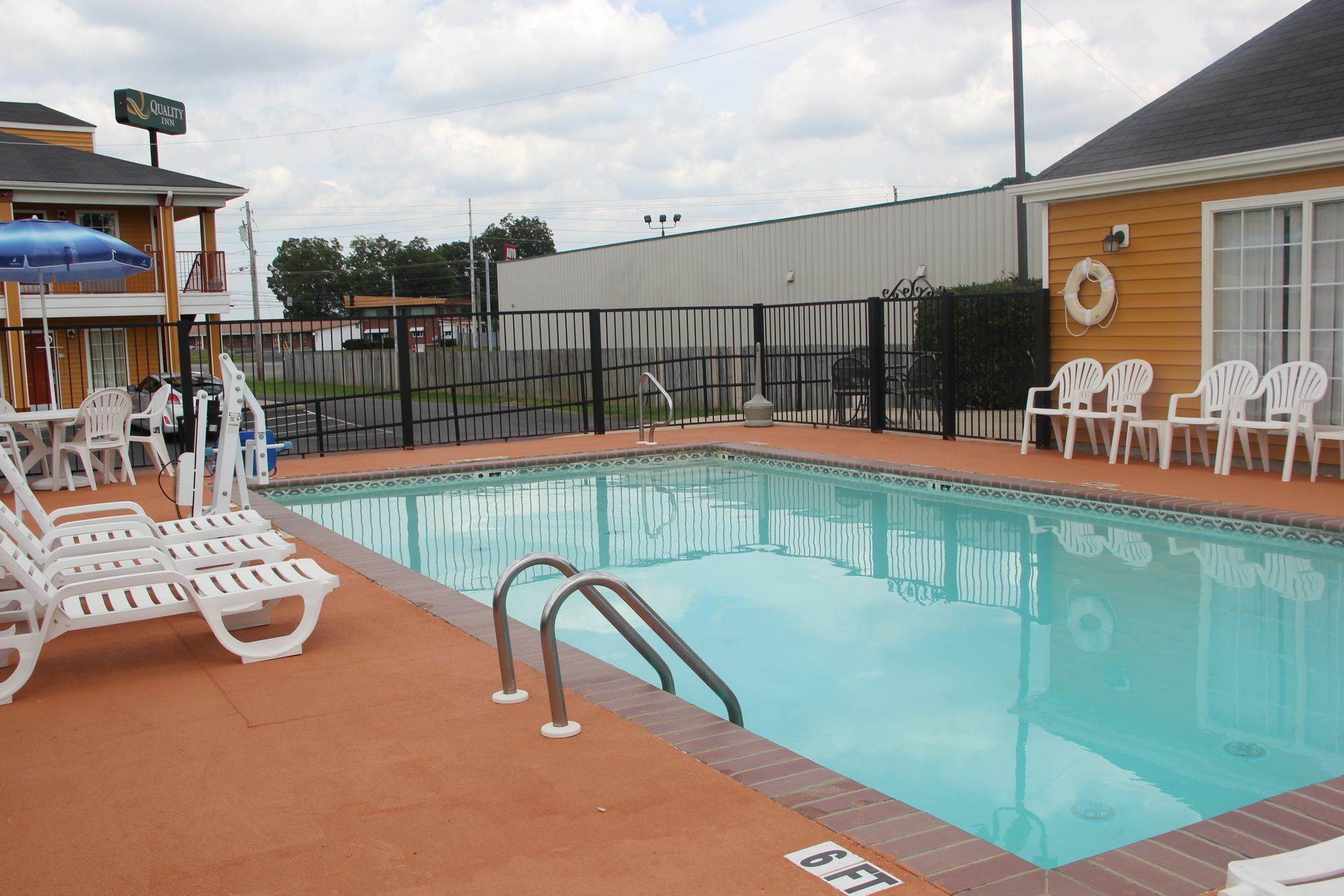 Quality Inn Albertville Us 431 Exterior photo